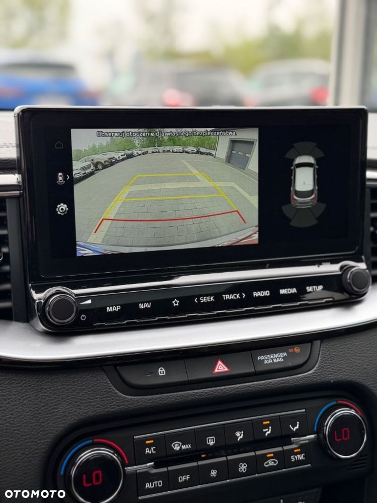 Kia XCeed - 40