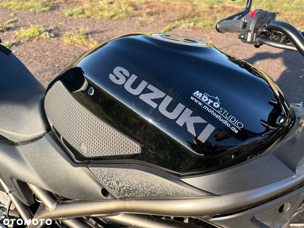 Suzuki SV - 1