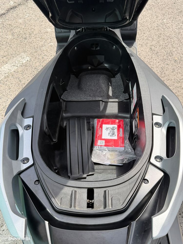 Honda Forza - 10