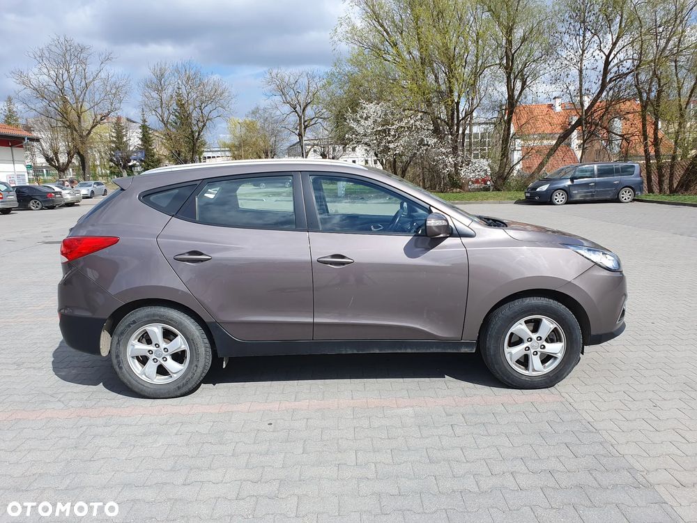 Hyundai ix35 2.0 2WD Automatik Style - 6