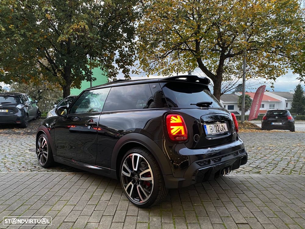 MINI 3 Portas John Cooper Works - 6