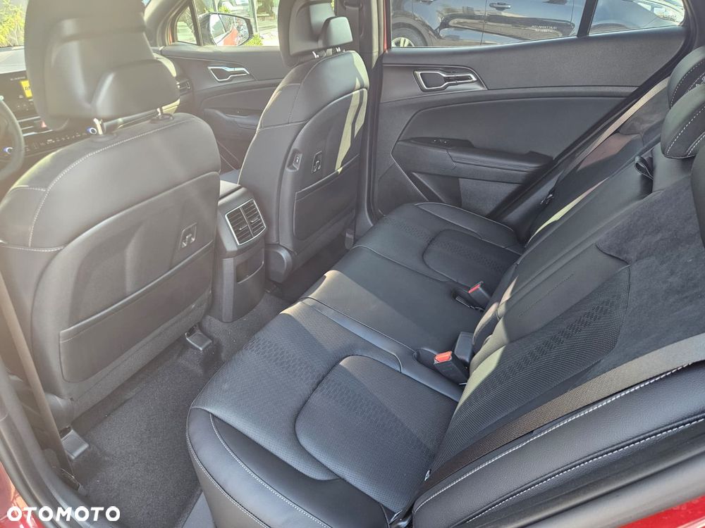 Kia Sportage 1.6 T-GDI Black Edition 2WD DCT - 12