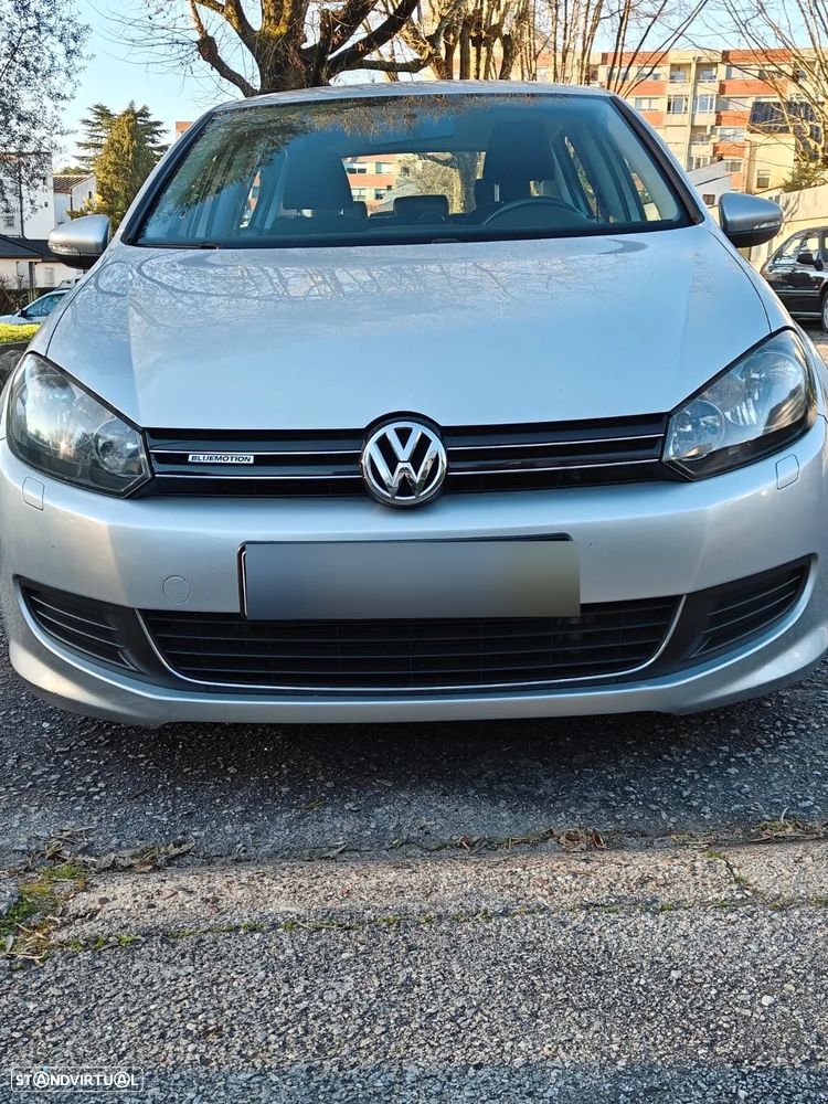 VW Golf 1.6 TDi Trendline BlueMotion - 6