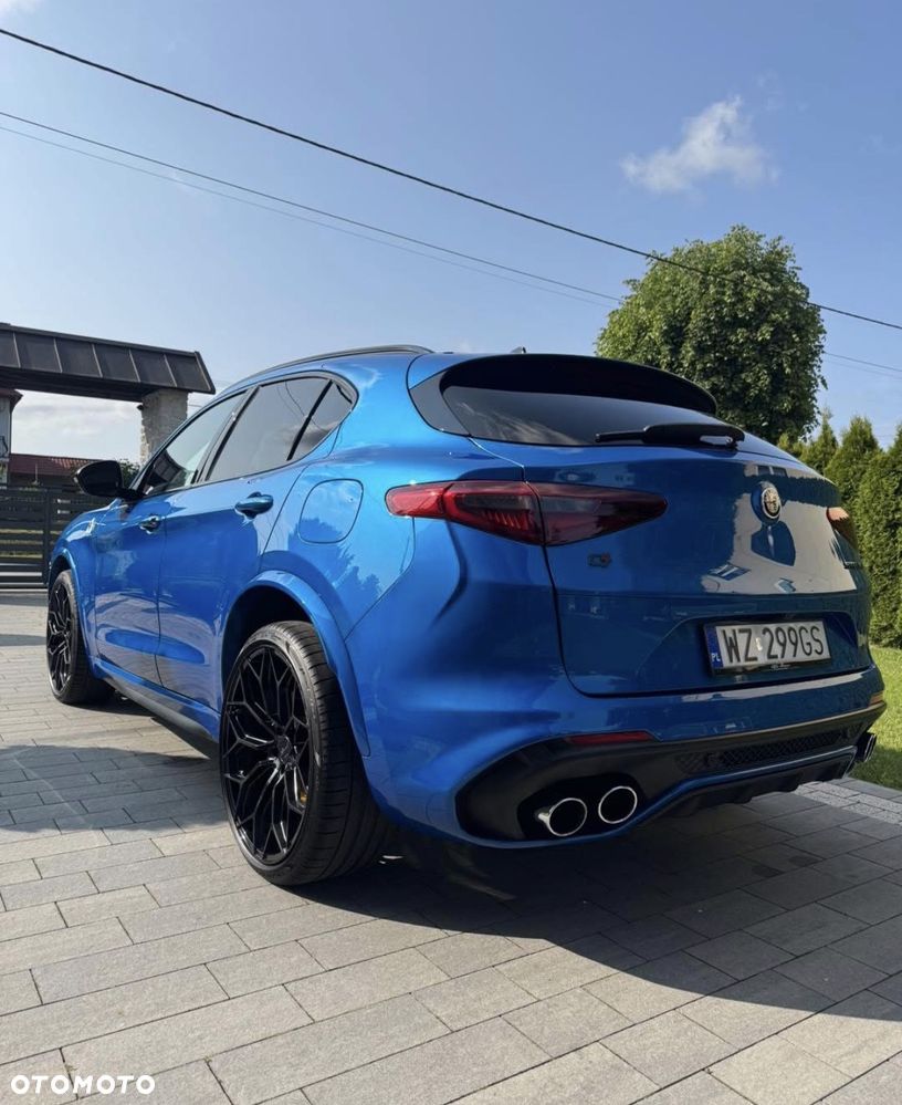 Alfa Romeo Stelvio 2.9 V6 Bi-Turbo Quadrifoglio Q4 - 4