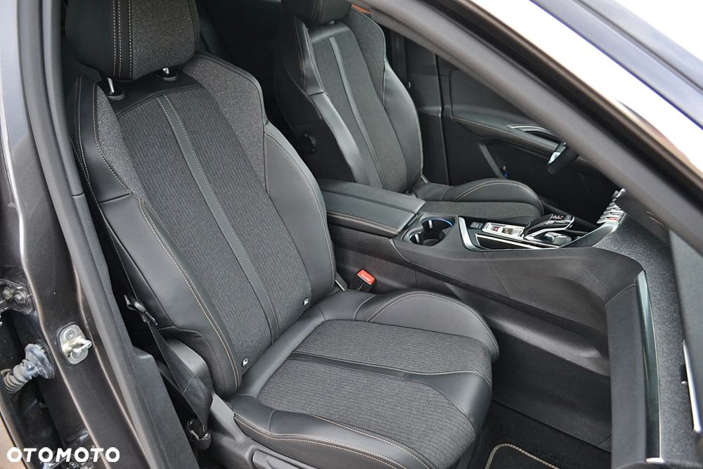 Peugeot 3008 1.5 BlueHDi GT S&S EAT8 - 25