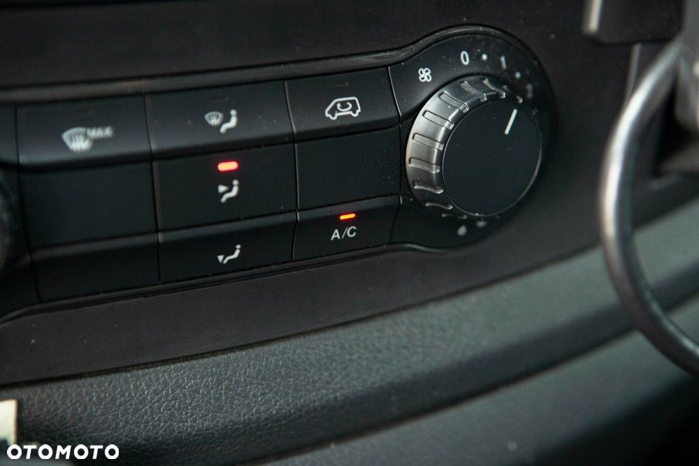 Mercedes-Benz eVito - 21