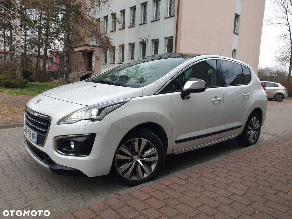 Peugeot 3008 HDi 150 Allure - 11