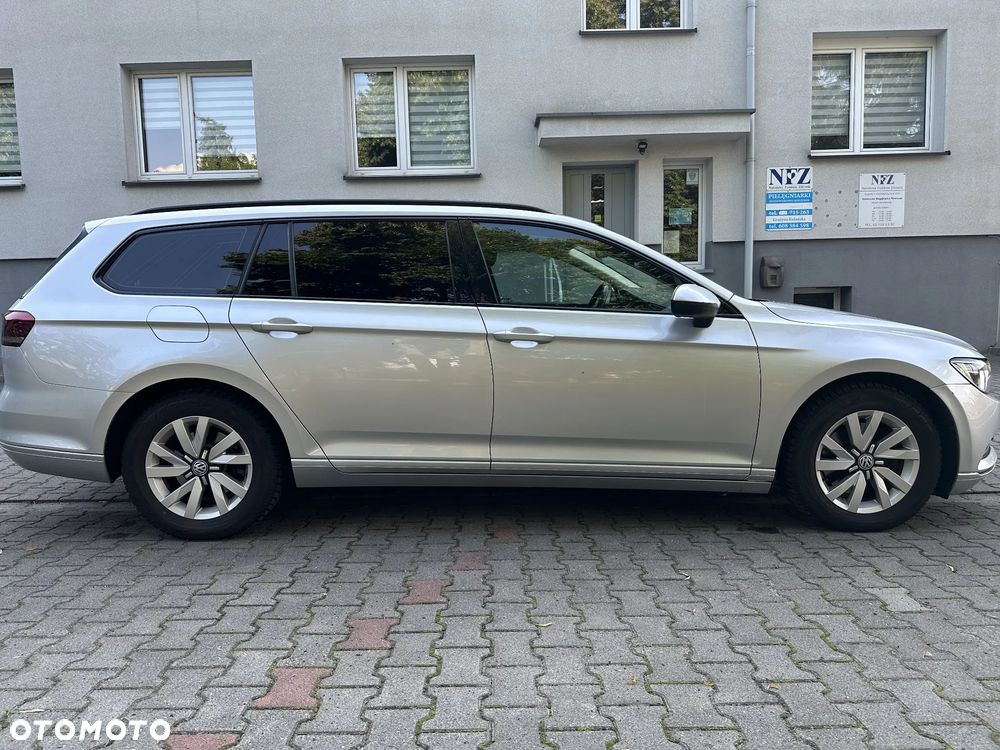 Volkswagen Passat 2.0 TDI (BlueMotion Technology) Comfortline - 6