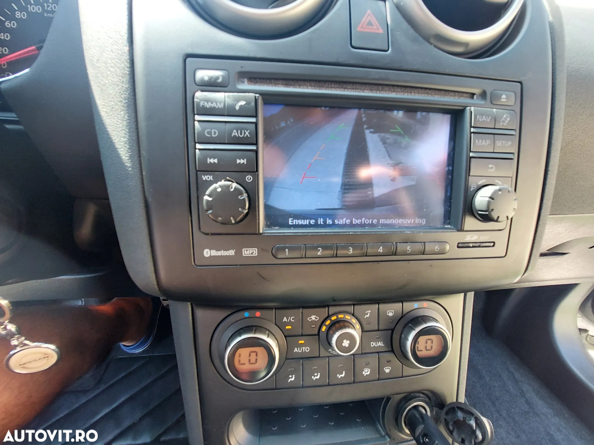 Nissan Qashqai+2 2.0 dCi DPF Tekna - 9