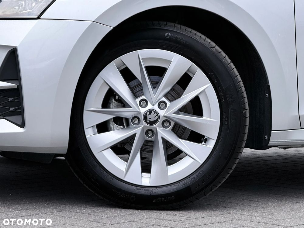 Skoda Octavia 1.5 TSI mHEV Selection DSG - 7