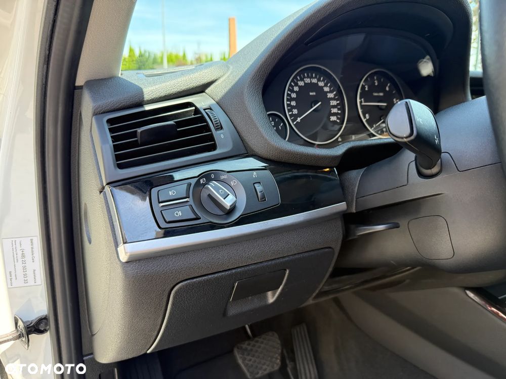 BMW X3 sDrive18d xLine - 18
