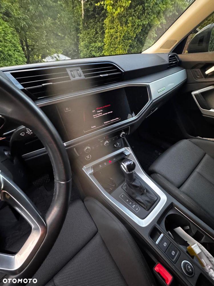 Audi Q3 35 TFSI S tronic - 14