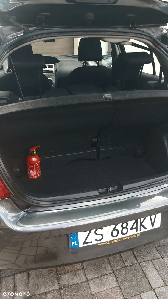 Toyota Yaris 1.33 Luna - 14