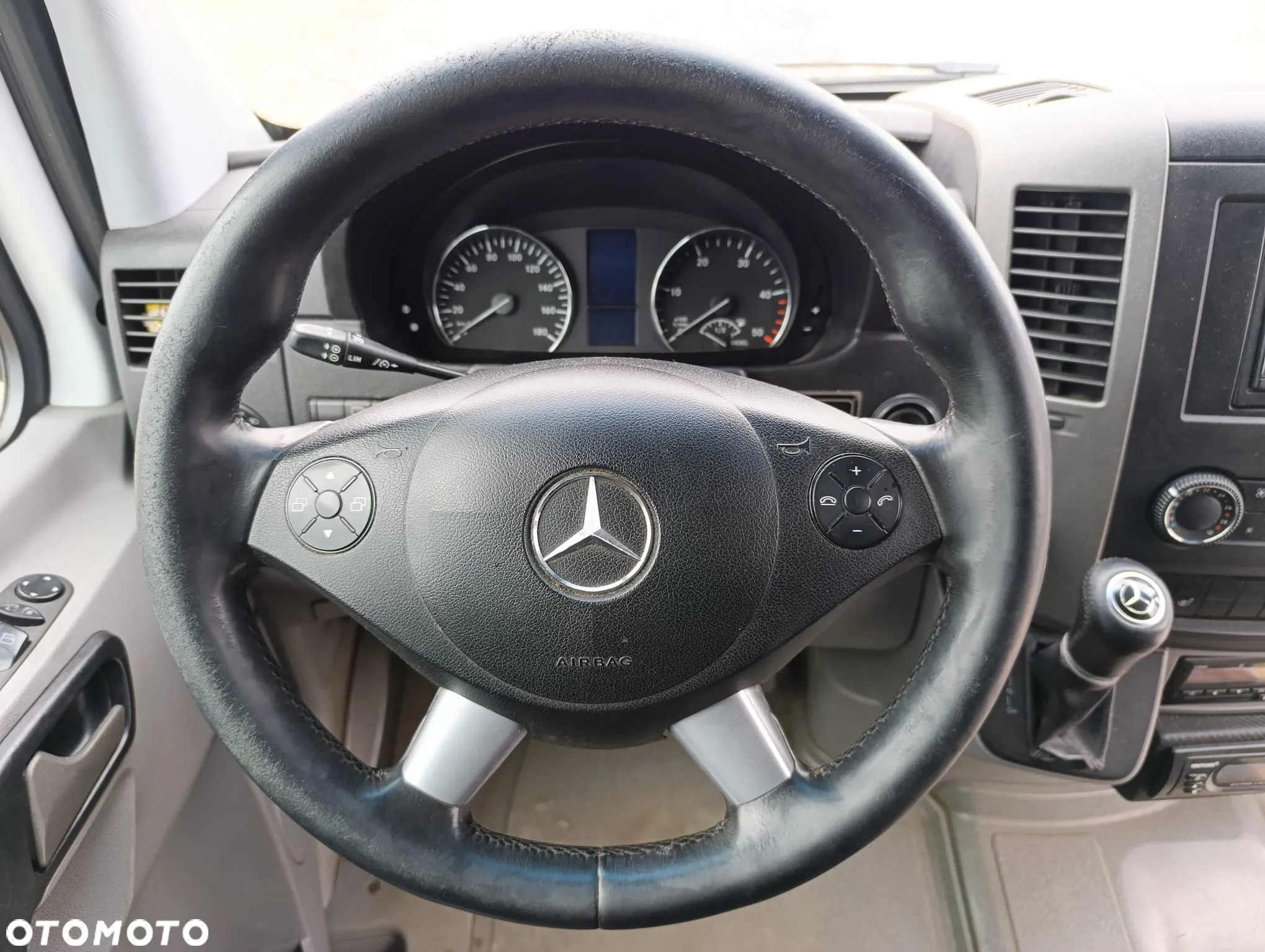 Mercedes-Benz Sprinter 519 - 16