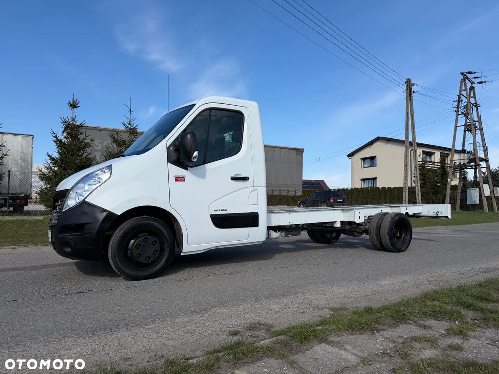 Renault Master * 2.3 / 165KM * Długa rama do zabudowy * Rozstaw osi: 4.3m * - 1