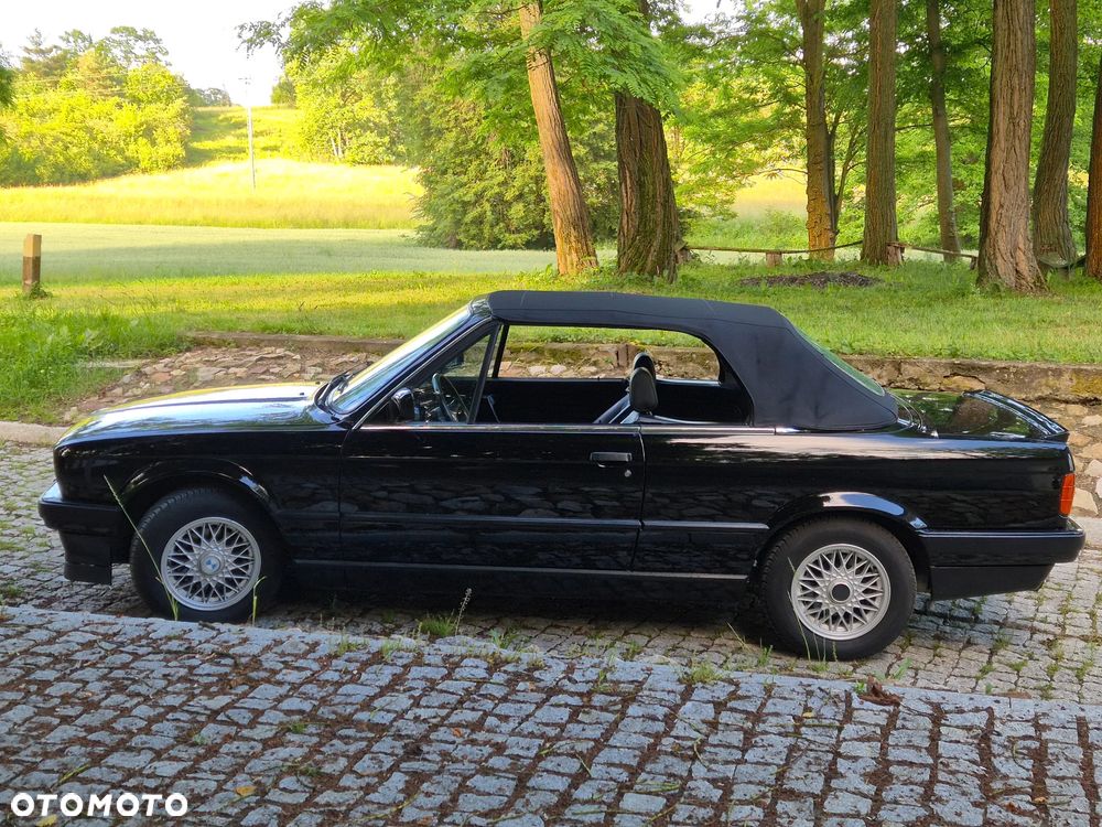 BMW Seria 3 320i - 4
