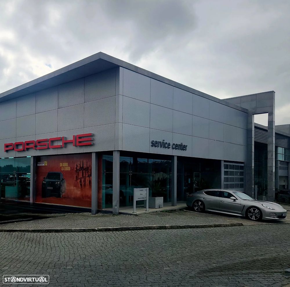 Porsche Panamera 4S PDK - 1