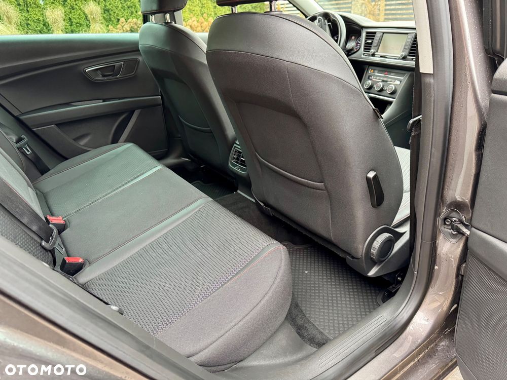 Seat Leon 2.0 TDI DPF Start&Stop DSG FR - 26