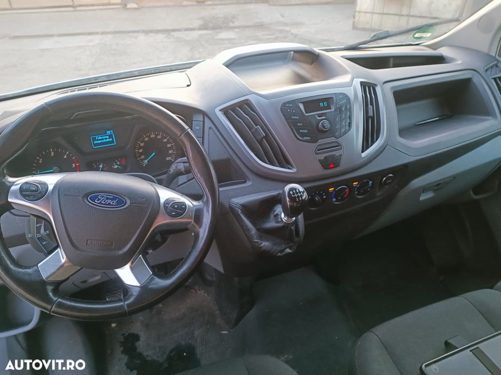 Ford Transit Custom - 8