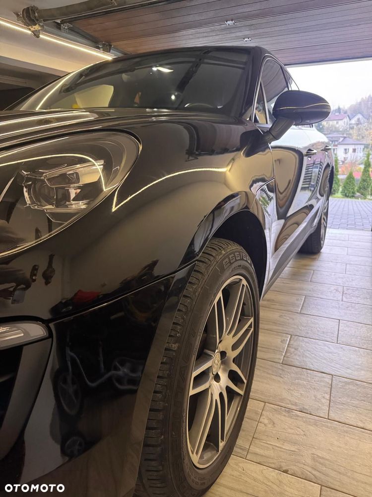 Porsche Macan Standard - 19