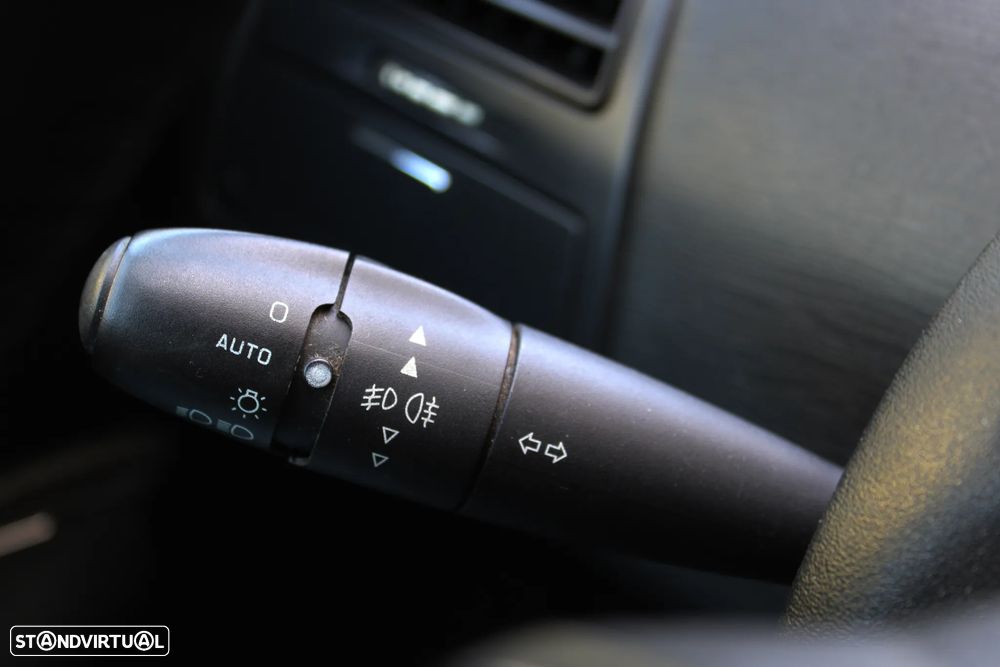 Citroën C4 2.0 HDi FAP VTS - 36