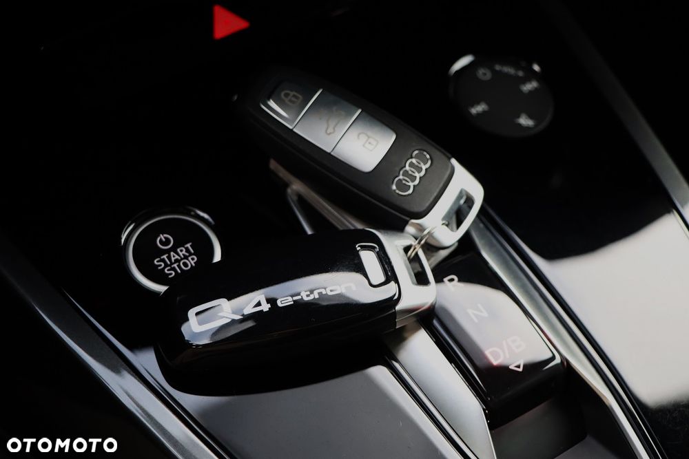 Audi Q4 e-tron 45 82kWh Quattro S Line Edition - 33