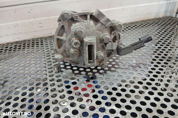 Compresor AC 7813A420 7813A420 Mitsubishi ASX 1 [2010 - 2012] Crossov - 3