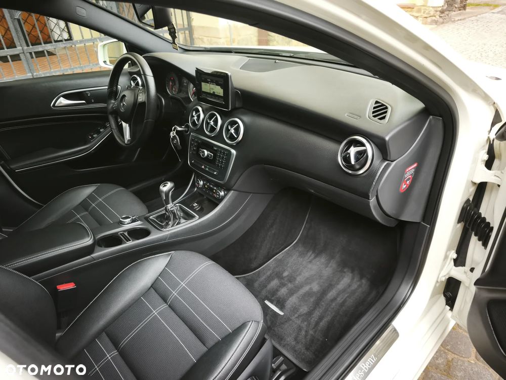 Mercedes-Benz Klasa A 200 CDI (BlueEFFICIENCY) Style - 27