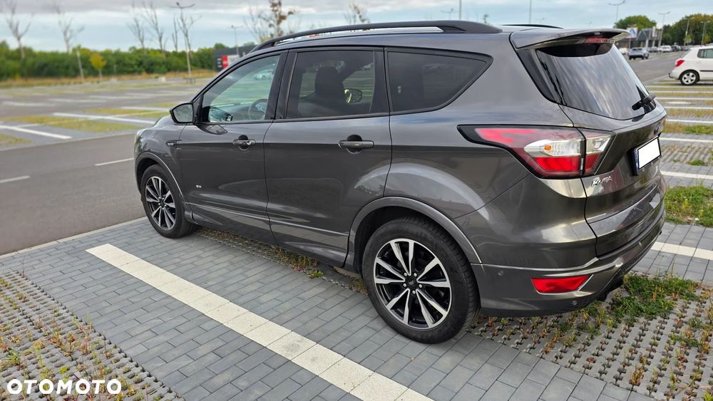 Ford Kuga 2.0 TDCi 4x4 ST-Line - 11