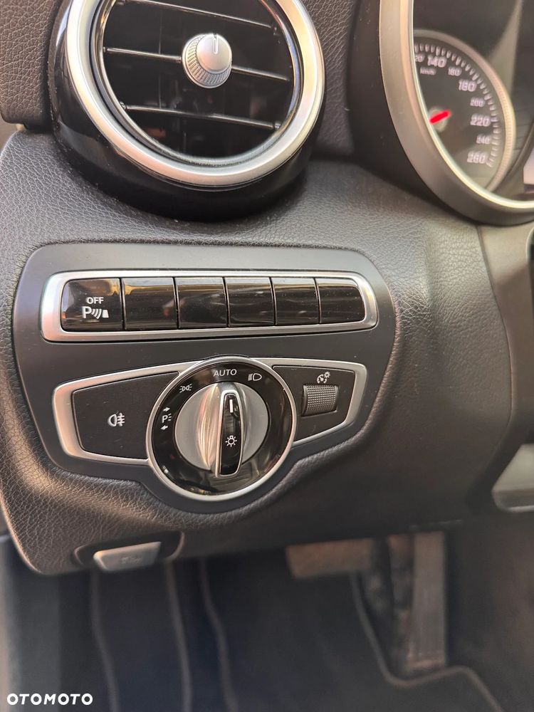 Mercedes-Benz Klasa C 350 e 7G-TRONIC - 22