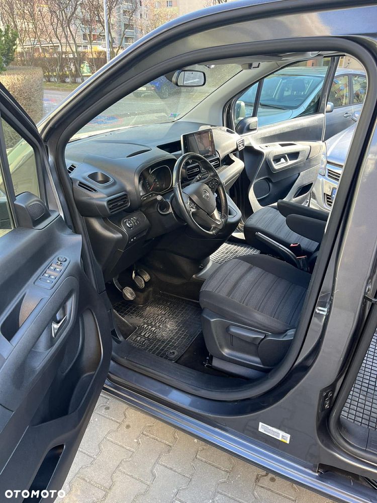 Opel Combo 1.2 Turbo S&S - 10