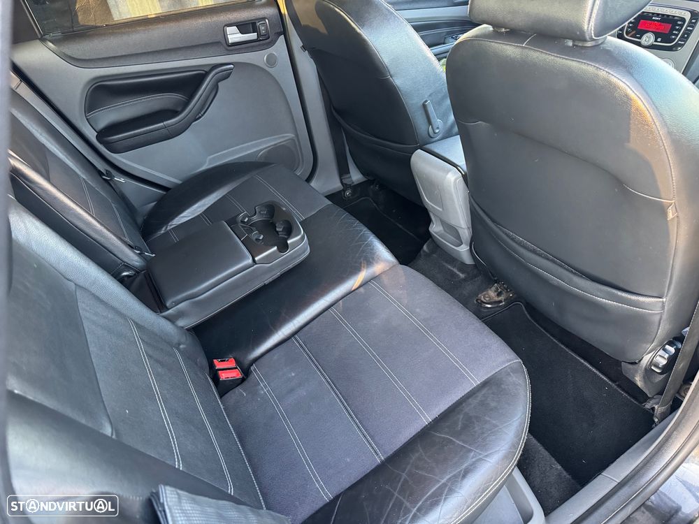 Ford Focus SW 1.6 TDCi Titanium - 31