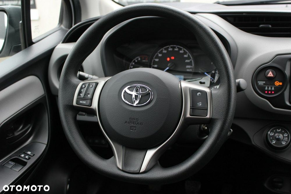 Toyota Yaris 1.0 Active - 14
