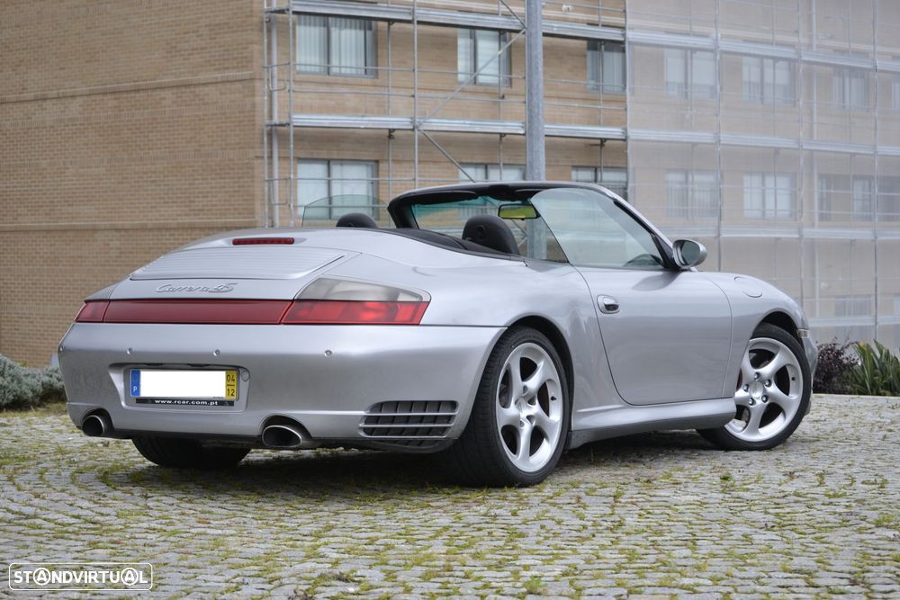 Porsche 911 (996) Carrera 4S Cabrio - 5