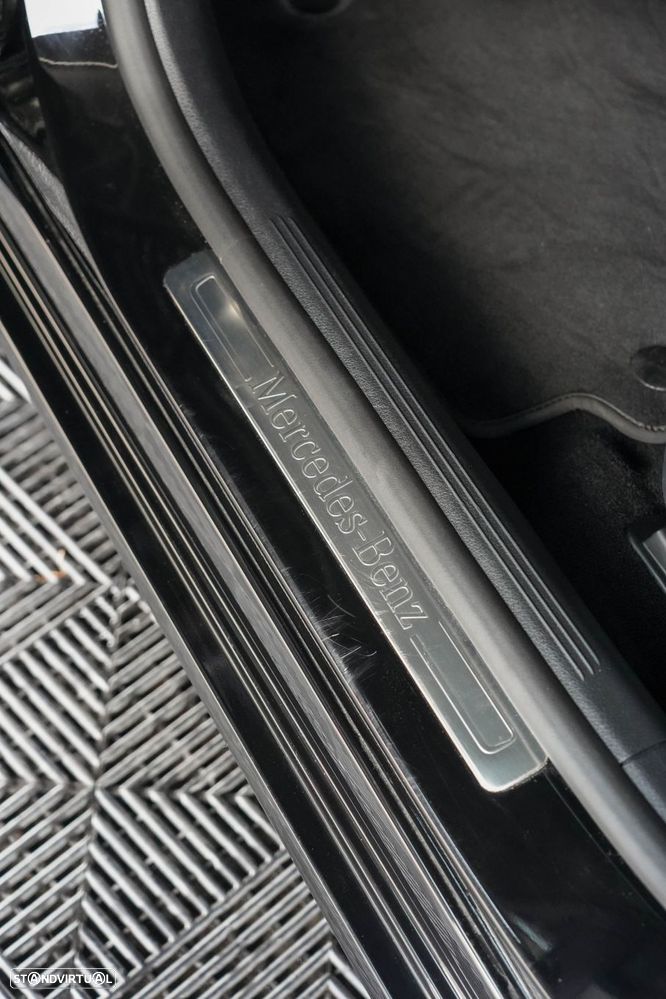 Mercedes-Benz C 300 - 51