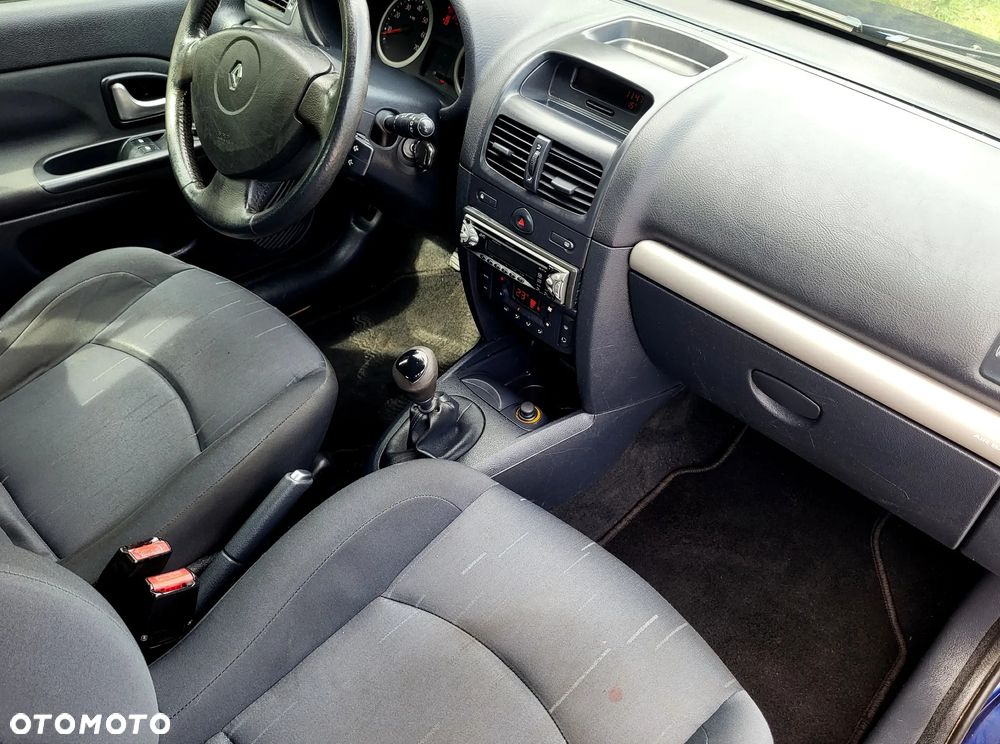 Renault Clio 1.2 16V All Inclusive - 3