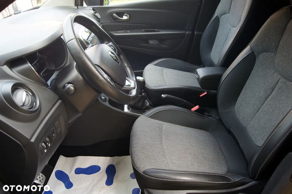 Renault Captur ENERGY TCe 120 Intens - 20