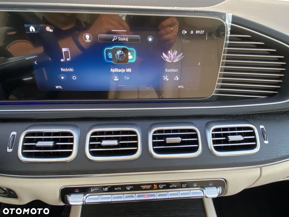 Mercedes-Benz GLS - 18