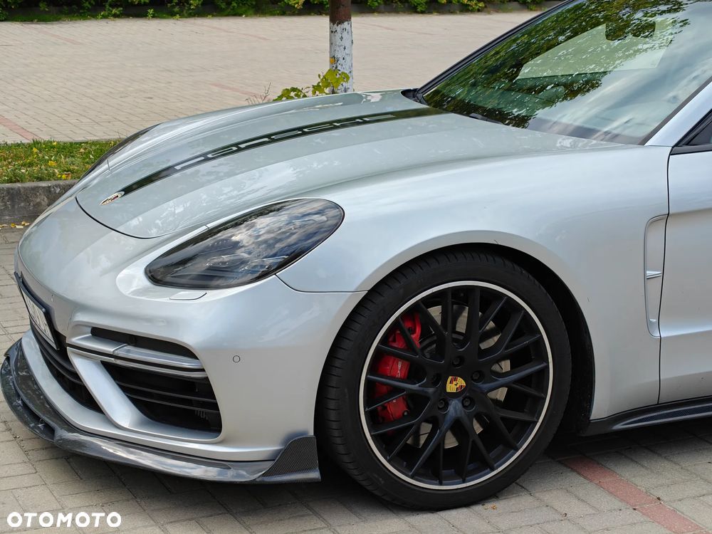 Porsche Panamera Turbo - 9