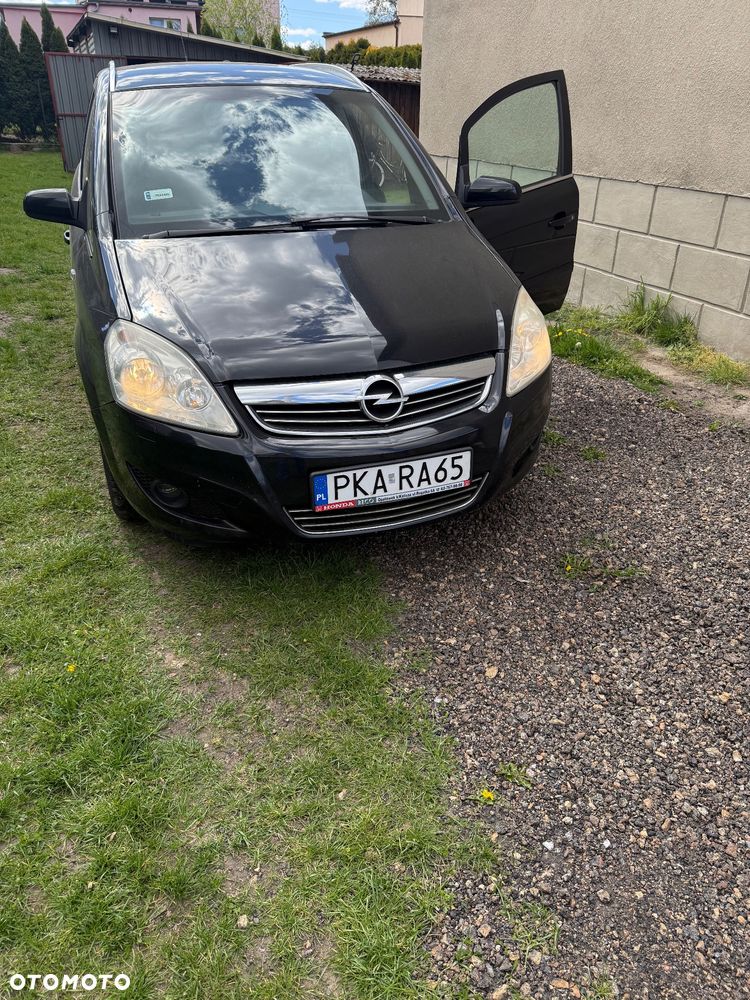 Opel Zafira 1.9 CDTI 111 - 4