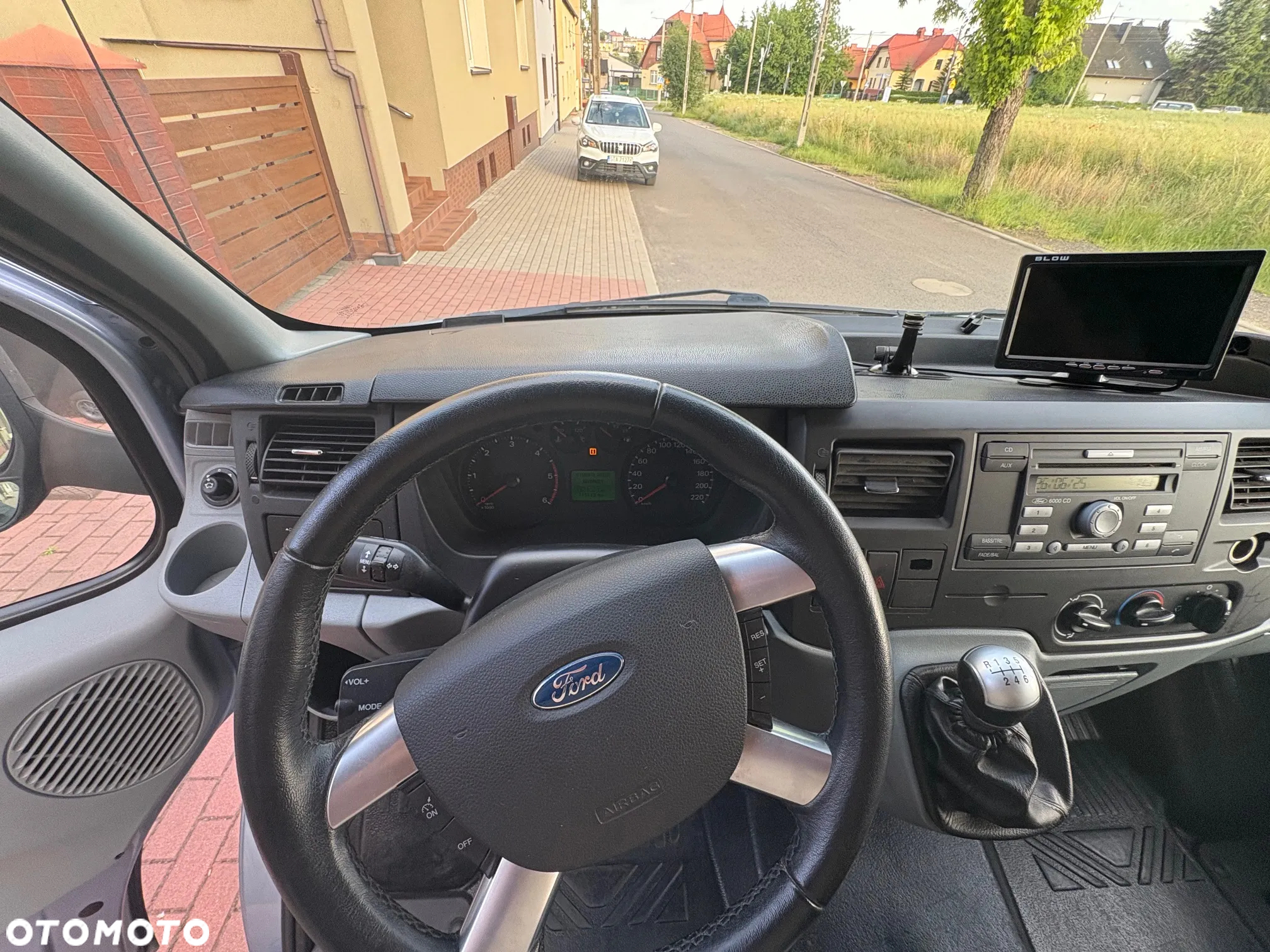 Ford CAPRON TRANSIT - 6