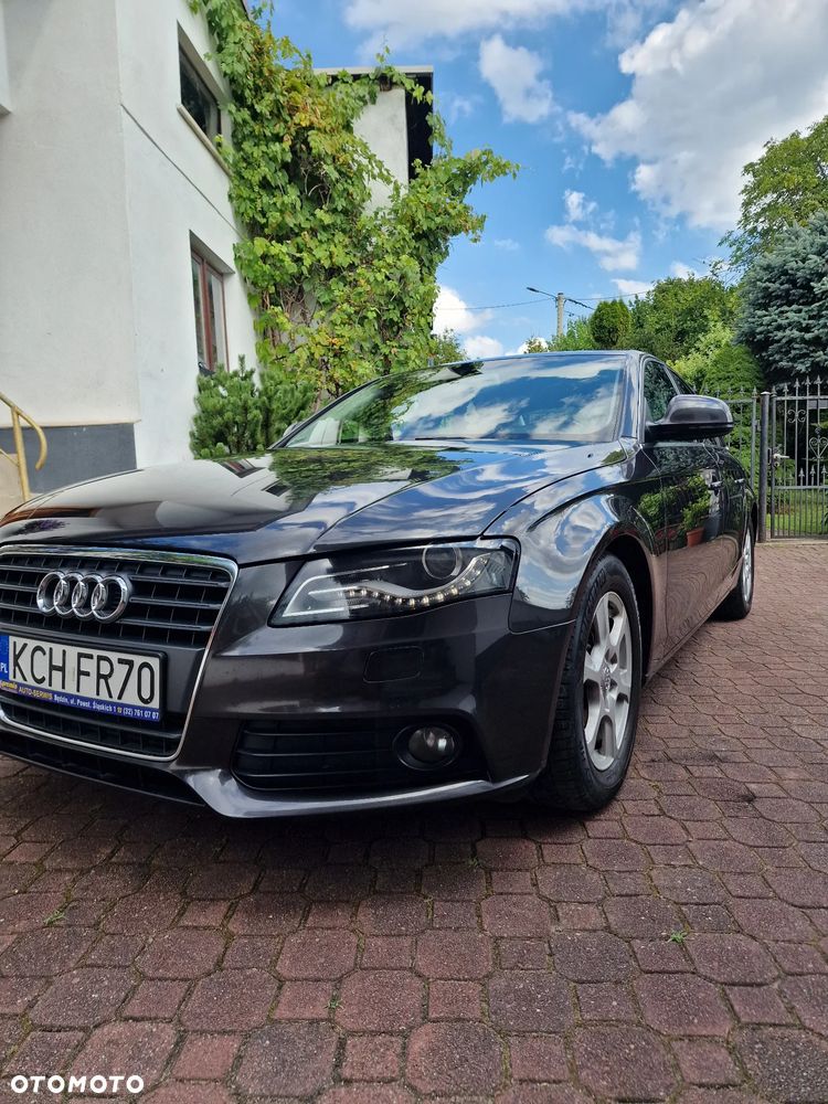 Audi A4 Limousine - 2