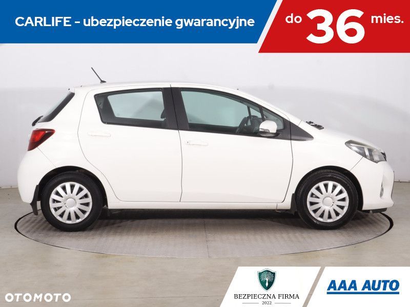 Toyota Yaris - 8