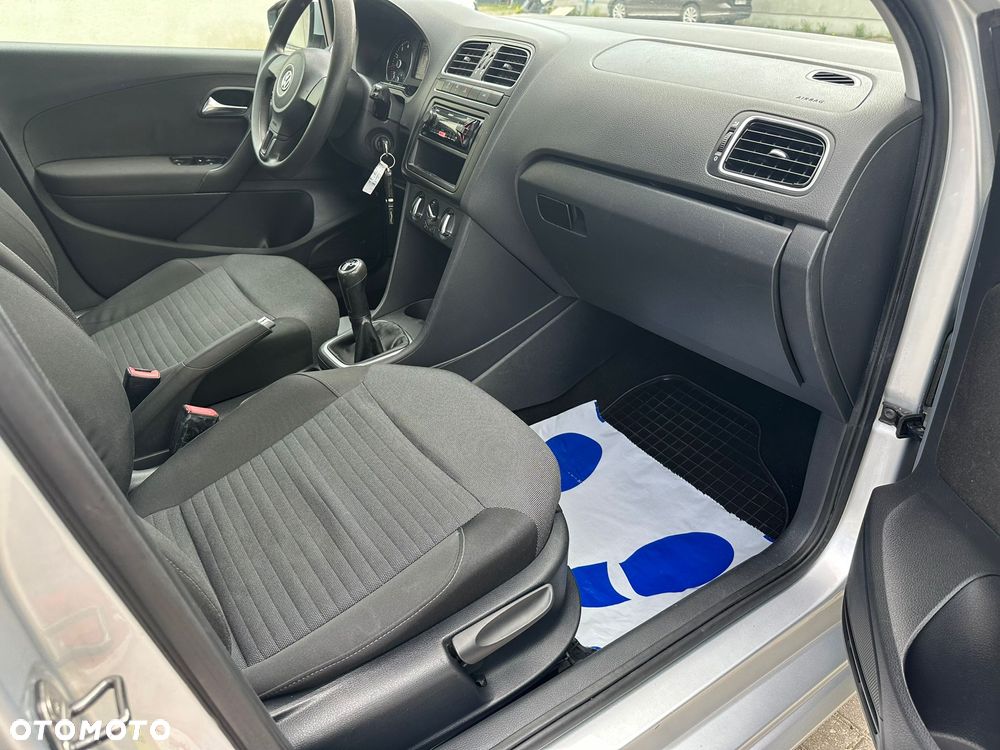 Volkswagen Polo 1.6 United - 33