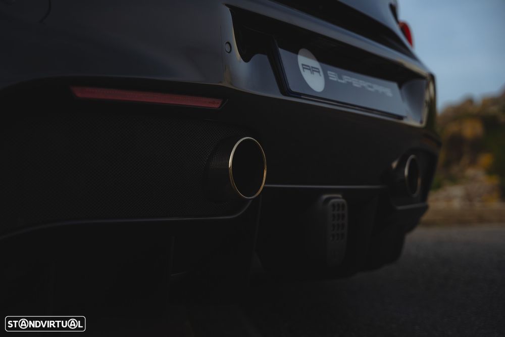 Ferrari 488 GTB - 18