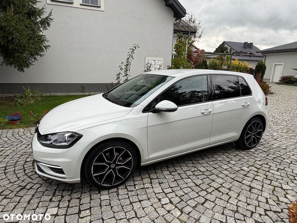 Volkswagen Golf - 20