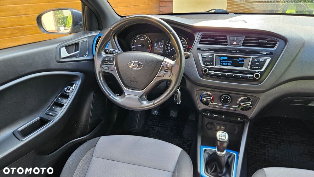 Hyundai i20 1.2 Passion - 19