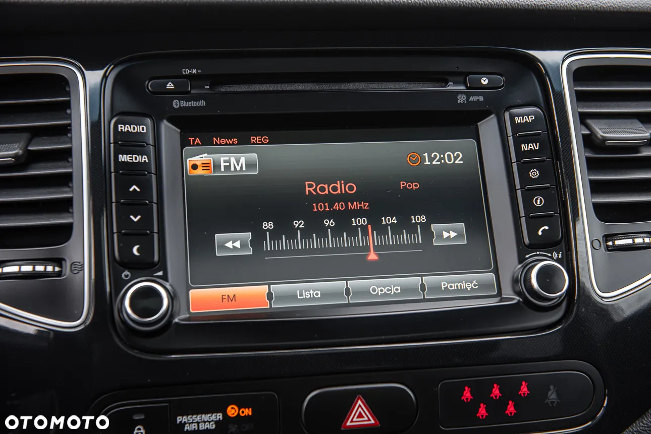 Kia Carens 1.7 CRDi Business Line 7os - 20