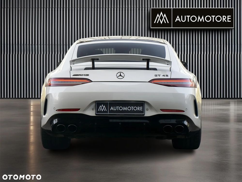 Mercedes-Benz AMG GT 43 - 13