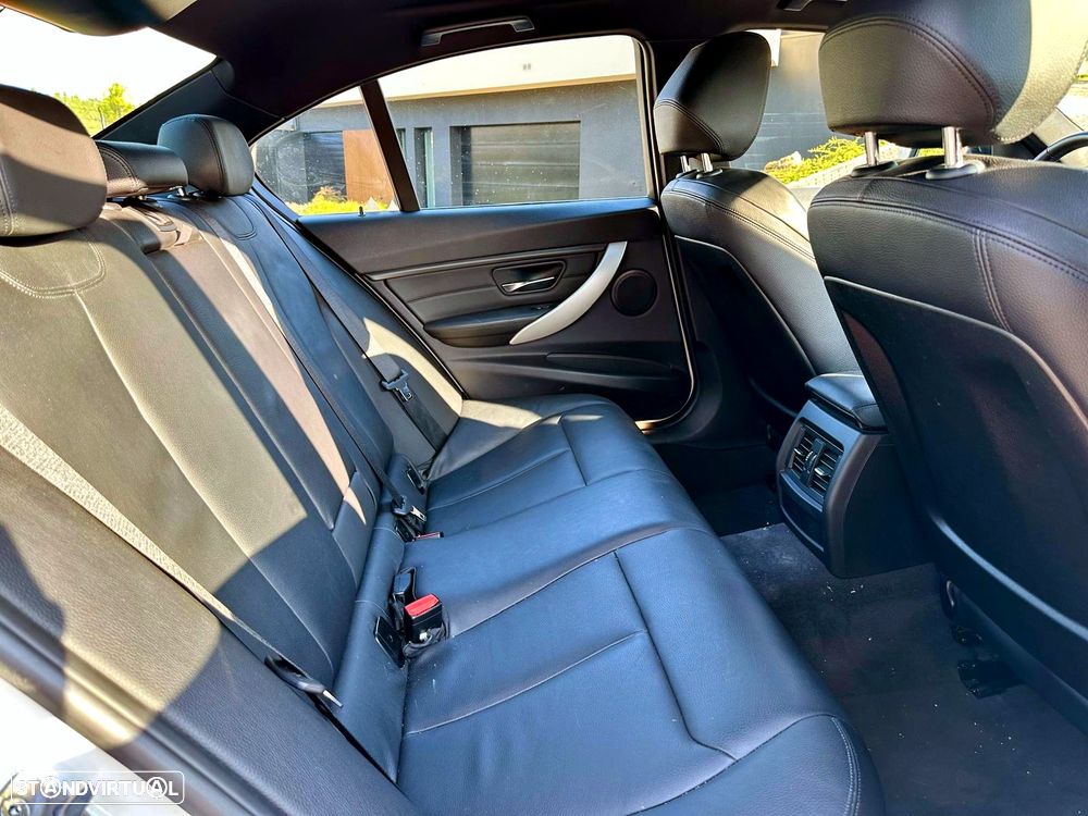 BMW 328 i Aut. Modern Line - 12